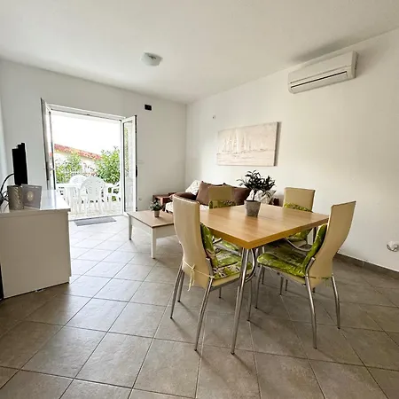 דירה Residence Amore טרוגיר