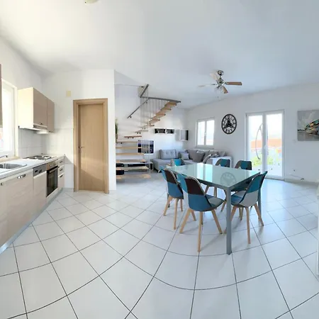 Residence Amore * טרוגיר